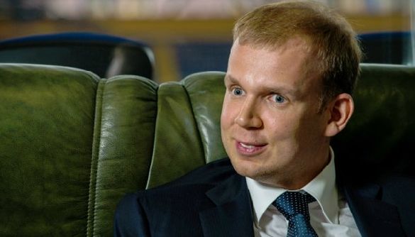 Суд дозволив заочне розслідування щодо власника UMH Сергія Курченка – ГПУ