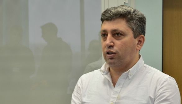 Азербайджанський журналіст просить міжнародну спільноту допомогти йому виїхати з України