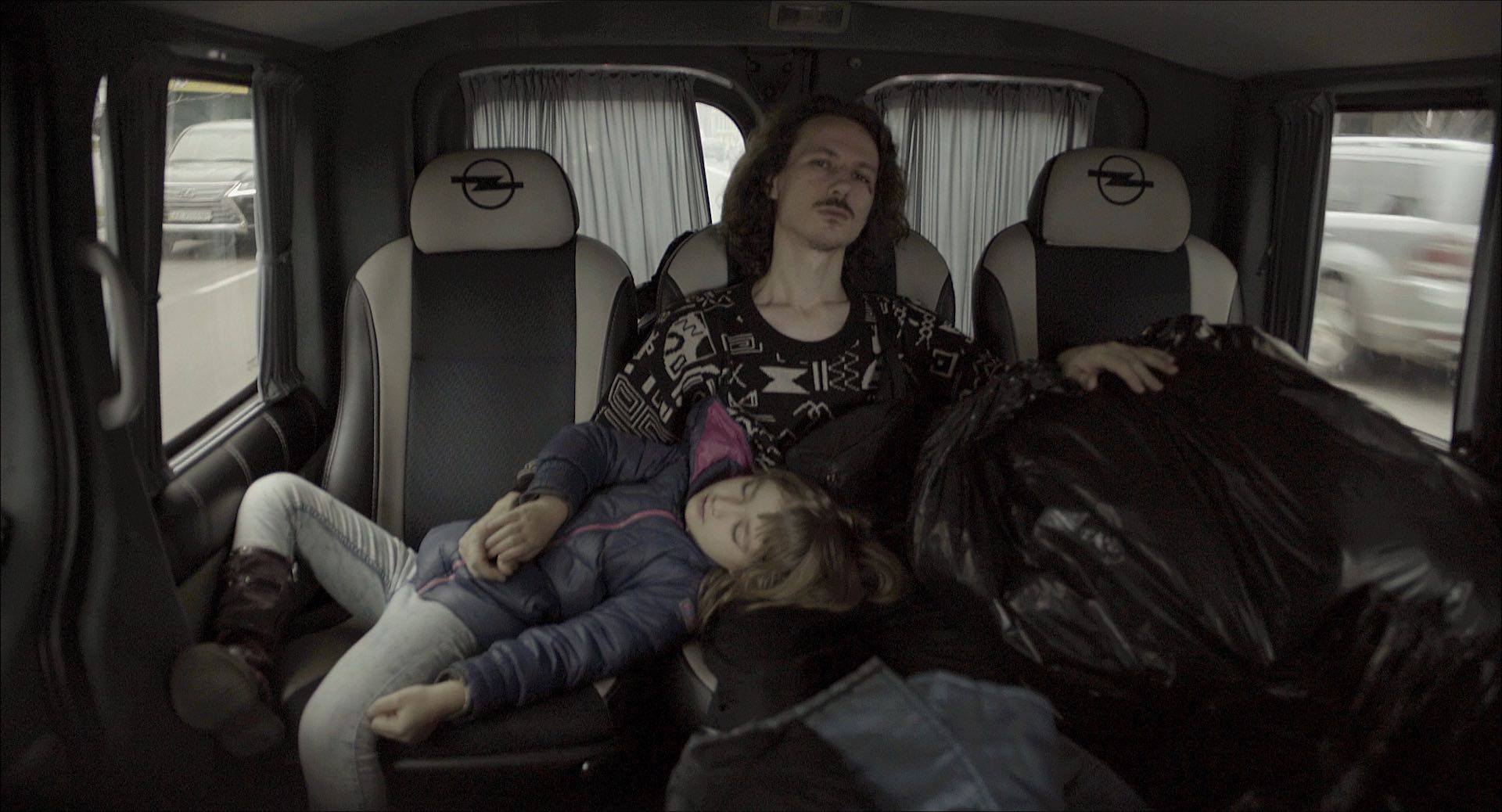Стрічки «Тато – мамин брат» і «Вагрич і Чорний квадрат» представлять Україну на кінофестивалях у Швейцарії і США