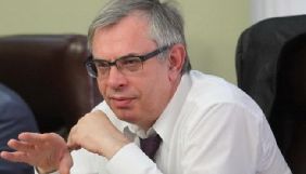 Голова Нацради пропонує не забороняти &laquo;Іронію долі&raquo; та &laquo;Життя Пі&raquo;