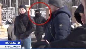 В Одесі на оператора каналу «Круг» напав ззаду невідомий і розбив камеру