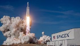 SpaceX і Tesla видалили свої сторінки у Facebook через заклики до бойкоту соцмережі