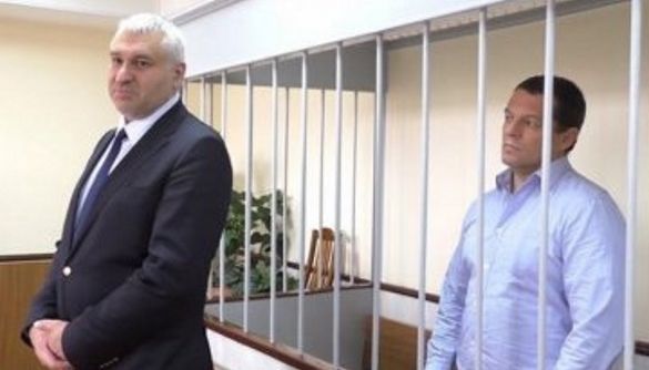 Фейгін припускає позасудові переговори щодо долі Романа Сущенка