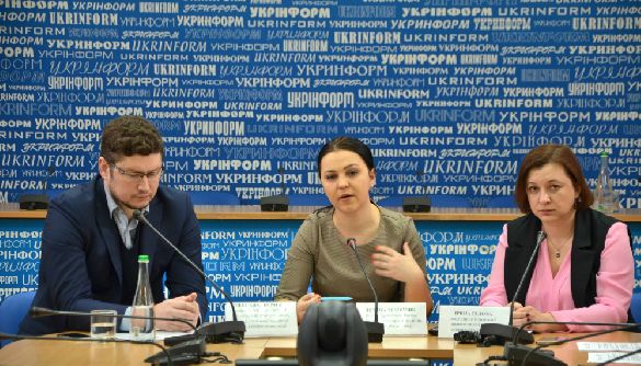 СМИ оккупированного Крыма формируют образ украинца как врага (ИССЛЕДОВАНИЕ)