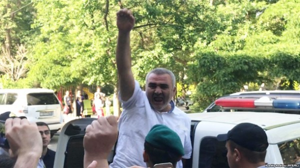 Парламент Грузії закликали перейнятися долею викраденого азербайджанського журналіста, лауреата премії імені Шеремета
