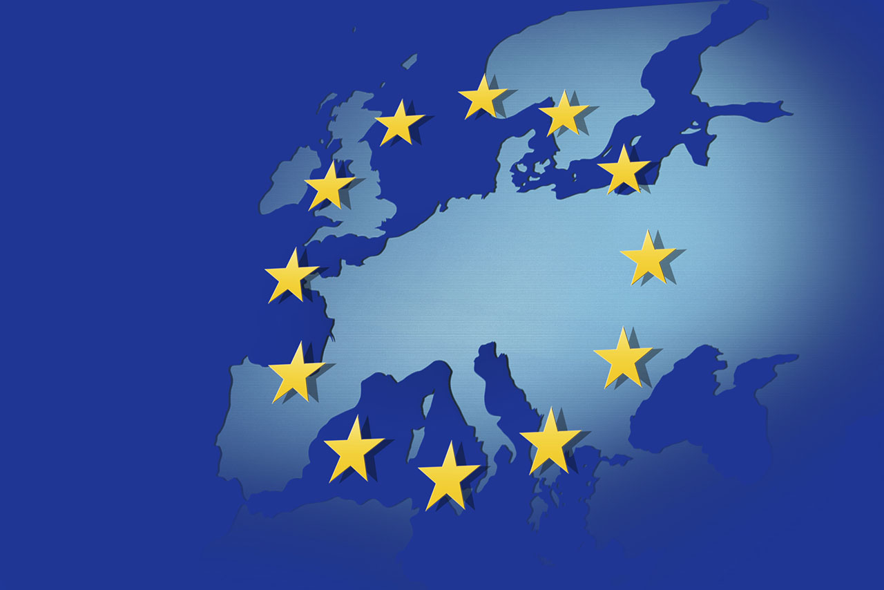 ЄС закликав негайно звільнити Сенцова та всіх незаконно утримуваних українців у Росії та Криму