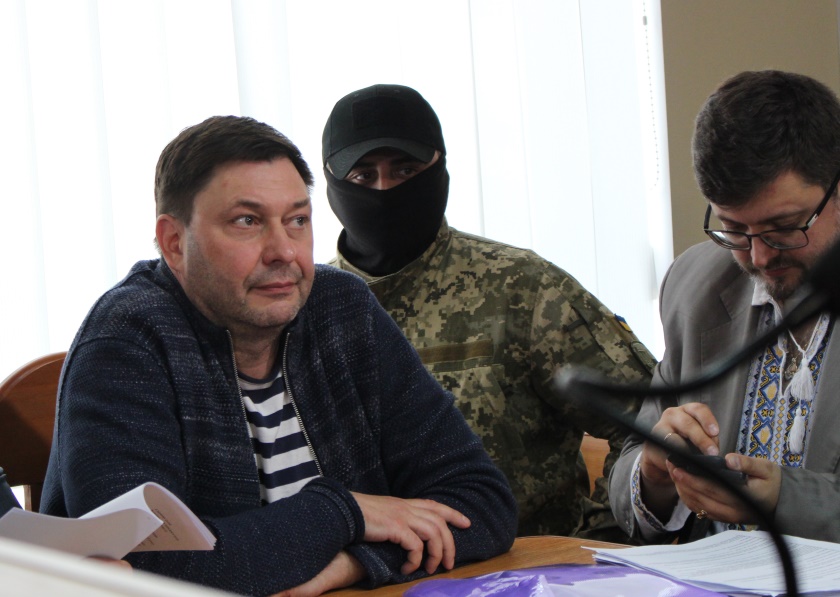 Вишинський в суді відмовився від українського громадянства та звернувся до Путіна