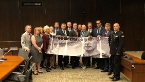 Канадські парламентарі закликали РФ звільнити Сенцова та інших політв’язнів