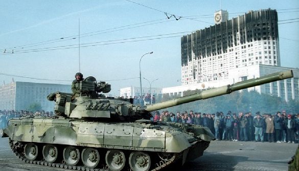 Создание физических, информационных и виртуальных контекстов для нужных политических решений