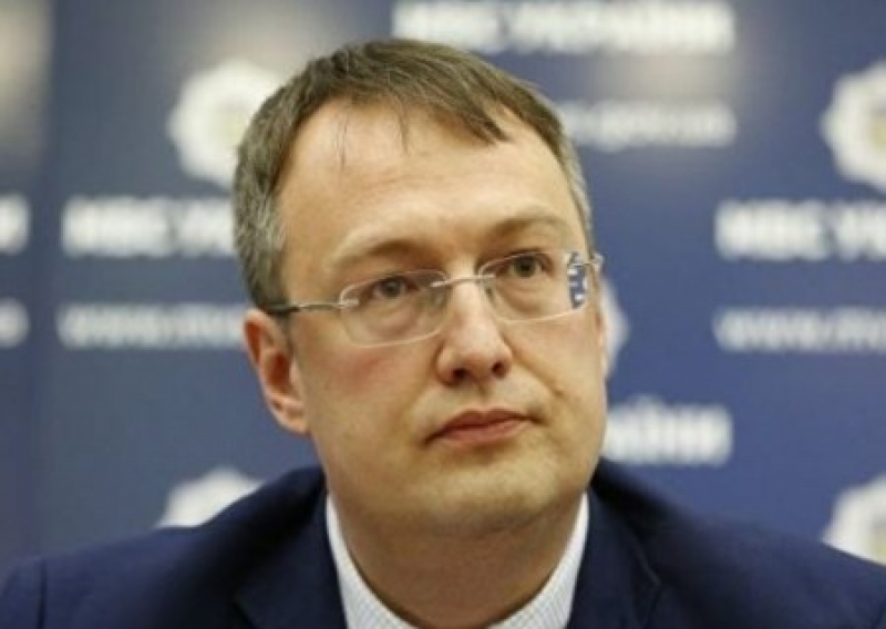 Суд зобов’язав Антона Геращенка видалити з Facebook пост про Саакашвілі та написати спростування