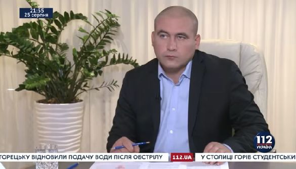 Как ведущий канала &laquo;112&raquo; помог одному куму попереживать за интересы другого