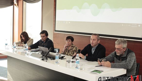Як надати українським виборцям важливу інформацію, а не популістичні обіцянки?