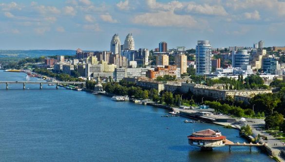 Телевізійна революція у Дніпрі: нові канали та старі інтереси Телевізійна революція у Дніпрі: нові канали та старі інтереси