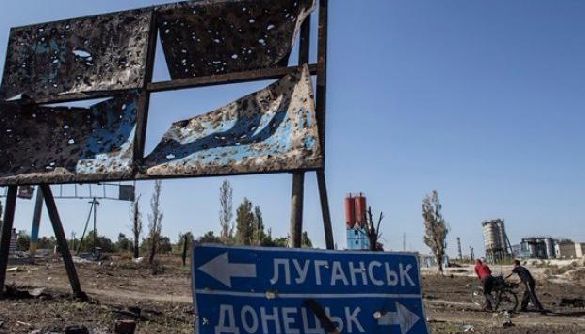 Донбас: менше конкретики й дедалі більше пропаганди