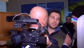 Мер Одеси відштовхнув журналіста «Радіо Свобода», який намагався задати питання на брифінгу