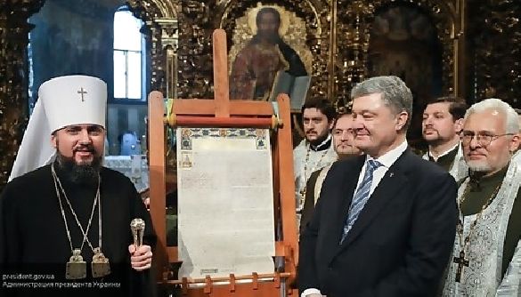 Битва за Томос: как &laquo;Страна.ua&raquo; освещает церковные события в Украине