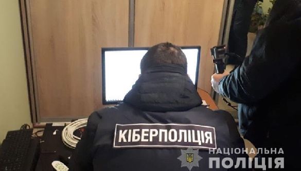 У Києві викрили адміністратора 56 піратських сайтів - кіберполіція