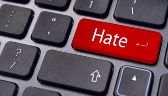 IT-компанії видаляють до 72% повідомлень ненависті та нетерпимості в мережі - єврокомісар