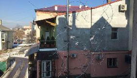 У Калуші обстріляли офіс місцевої радіостанції