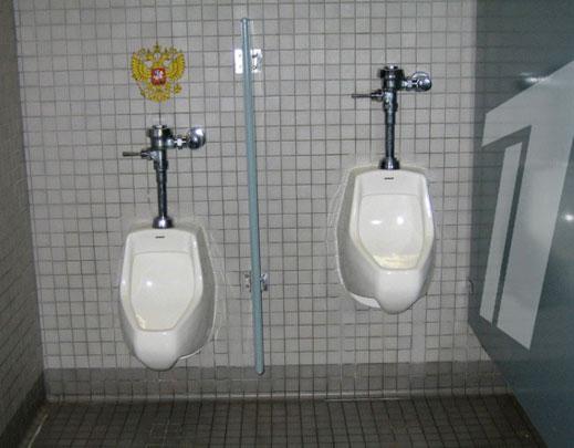 Заради президента Росії прогнулися навіть туалети «Останкіно»