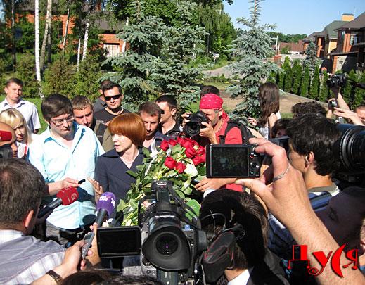 Журналисты в гостях у Януковича в Межигорье (ФОТОРЕПОРТАЖ)