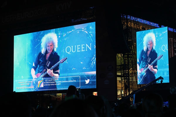 Как киевлян расстроил Адам Ламберт на концерте Queen (ФОТО)