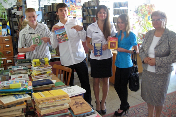 СТБ зібрав книжки для учнів Коцюбинського