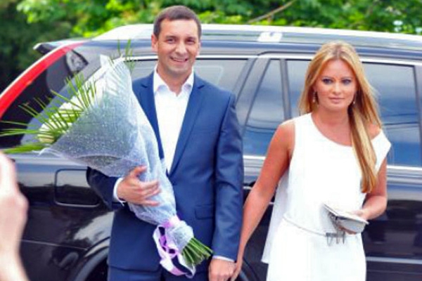 Дана Борисова выйдет замуж только беременной