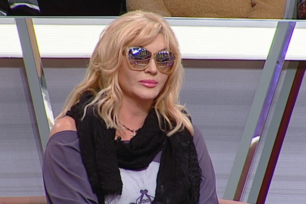 Ирина Билык отдала 100 тысяч гривен героине шоу «Стосується кожного»
