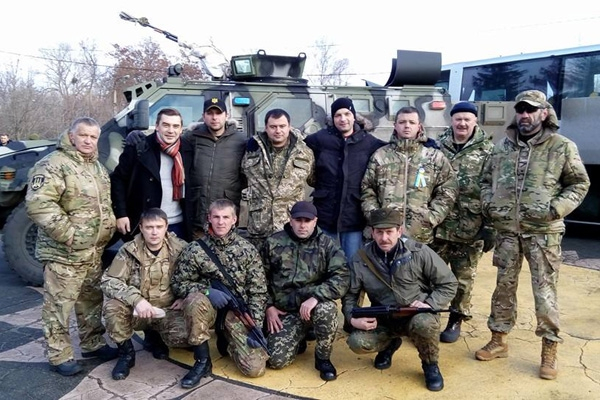 Егор Соболев и еще четыре депутата ВР отправились “разбираться» в зону АТО