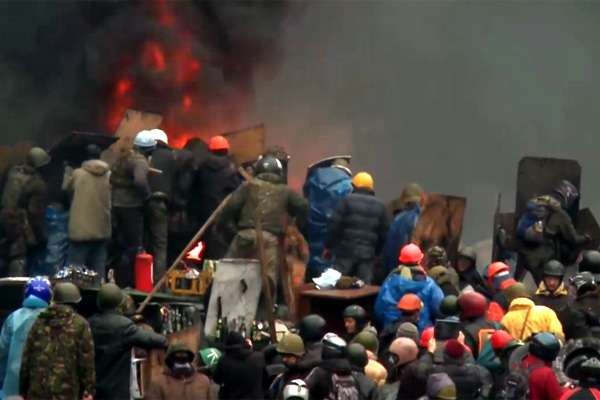 Дуся у телевизора: «Бойня на Майдане». Убийственный монтаж