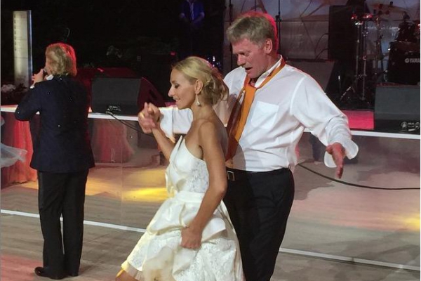 Покруче, чем в Чечне. Пресс-секретарь Путина отгулял свадьбу в Сочи (ФОТО)
