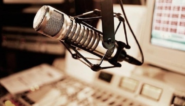 За 4 роки в Україні видано 98 FM-частот для тимчасового мовлення - Костинський