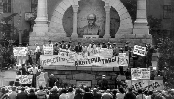 Как западные медиа и музыка Перестройку продиктовали