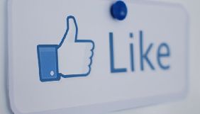 Facebook судитиметься з китайськими компаніями через продаж фейкових акаунтів та накрутку лайків