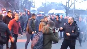 У Києві та Черкасах націоналісти вимагали арешту фігурантів розслідування програми «Наші гроші»