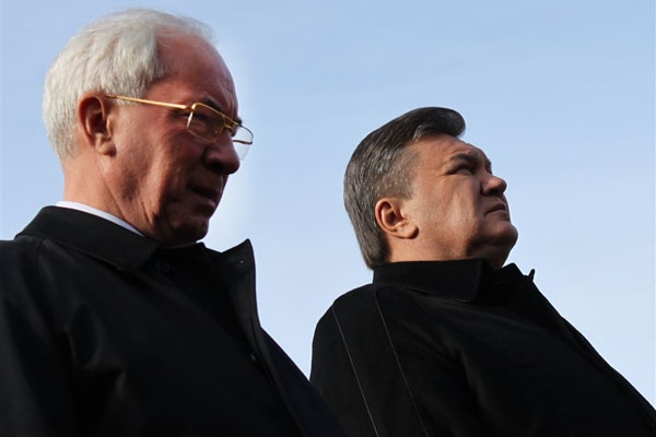 Янукович та Азаров – головні ньюзмейкери грудня. Моніторинг АУП