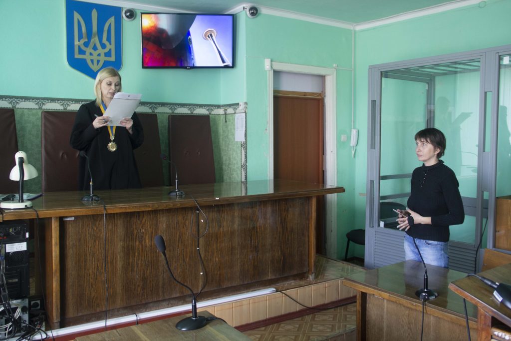 Журналістка з Криму через суд домоглася права голосувати в Херсонській області