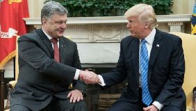 Агенство Reuters видалило матеріал про те, що Порошенко нібито платив Трампу за зустріч