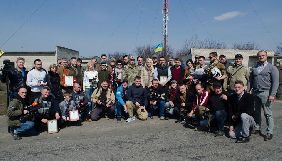 Командувач ООС нагородив журналістів, які висвітлюють події на Донбасі