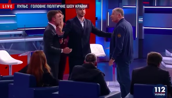 «Иуда №1 в стране»: Червоненко и Гончаренко снова не дали подраться на канале «112 Украина»