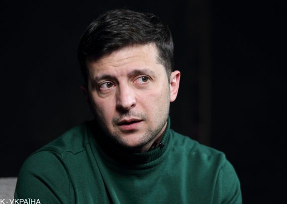 Зеленський прокоментував розслідування журналістів «Схем» про його польоти до Коломойського