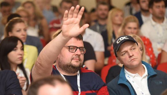 Як ринок платного ТБ хоче отримати 2 млн абонентів безкоштовного супутника. Підсумки ДЕК-2019