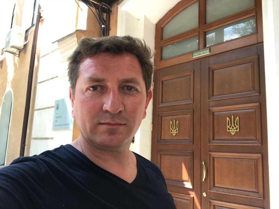 Суд переніс розгляд позову Володимира Горковенка щодо звільнення з Нацради на 5 вересня