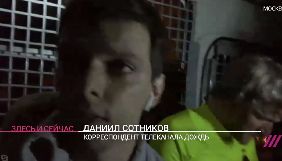 У Москві поліція затримала журналістів «Дождя» і «Сноба» біля лікарні, до якої госпіталізували Навального