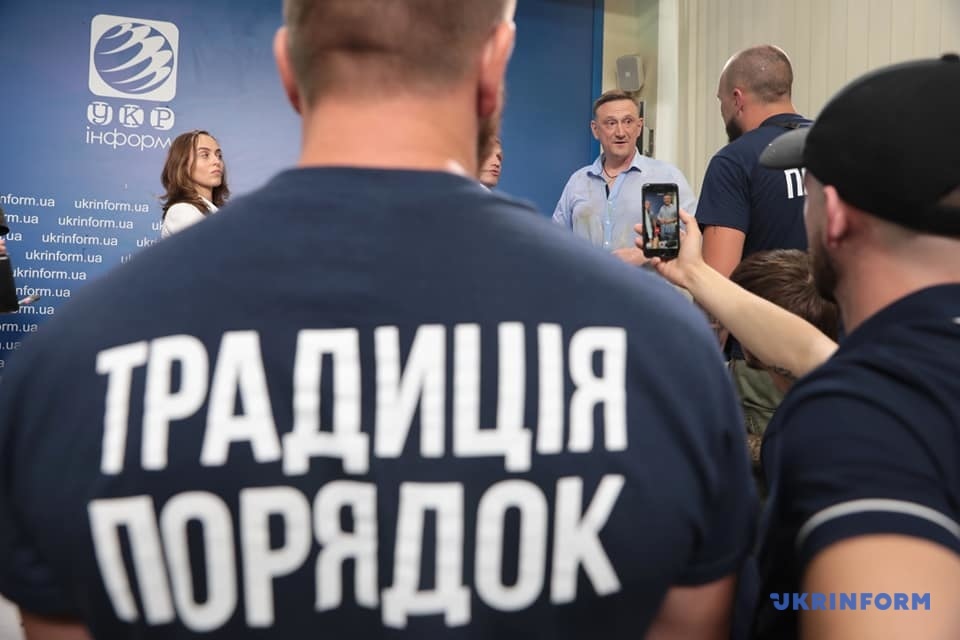 Поліція Києва відкрила провадження за фактом нападу на працівника «Укрінформу»