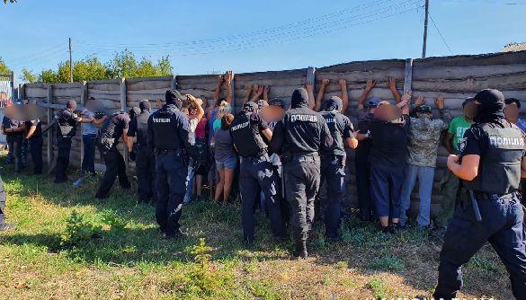 На Харківщині затримали 49 ймовірних учасників нападу на знімальну групу каналу «112 Україна»