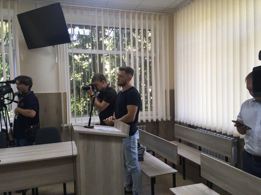 У Полтаві суд оголосив вирок двом нападникам на журналіста Ярослава Журавля