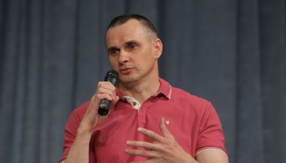 &laquo;А за що вас ув&rsquo;язнили?&raquo; Як пройшла пресконференція Сенцова