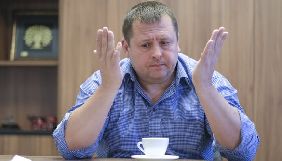 Невідомі розповсюджують журнал з &laquo;чорним піаром&raquo; проти мера Дніпра (ФОТО)